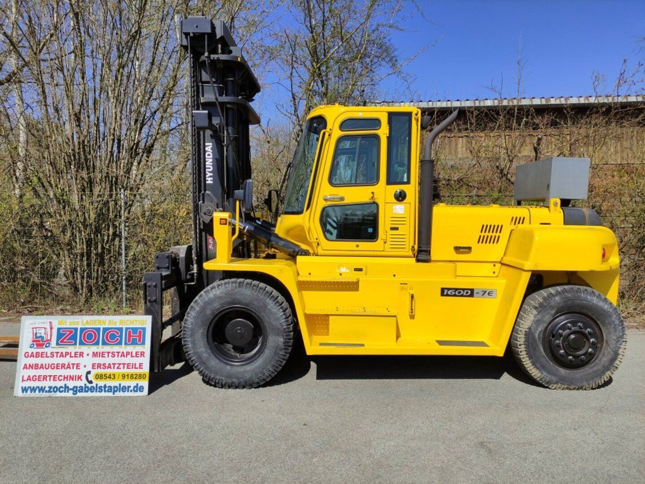 Hyundai 160D-7E - Konteinerite käitleja: pilt 1 Hyundai 160D-7E - Konteinerite käitleja: pilt 1