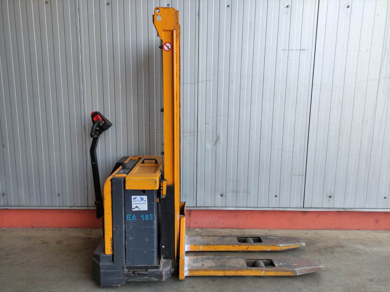 Jungheinrich EJC A12.5 G - Virnastaja: pilt 2 Jungheinrich EJC A12.5 G - Virnastaja: pilt 2