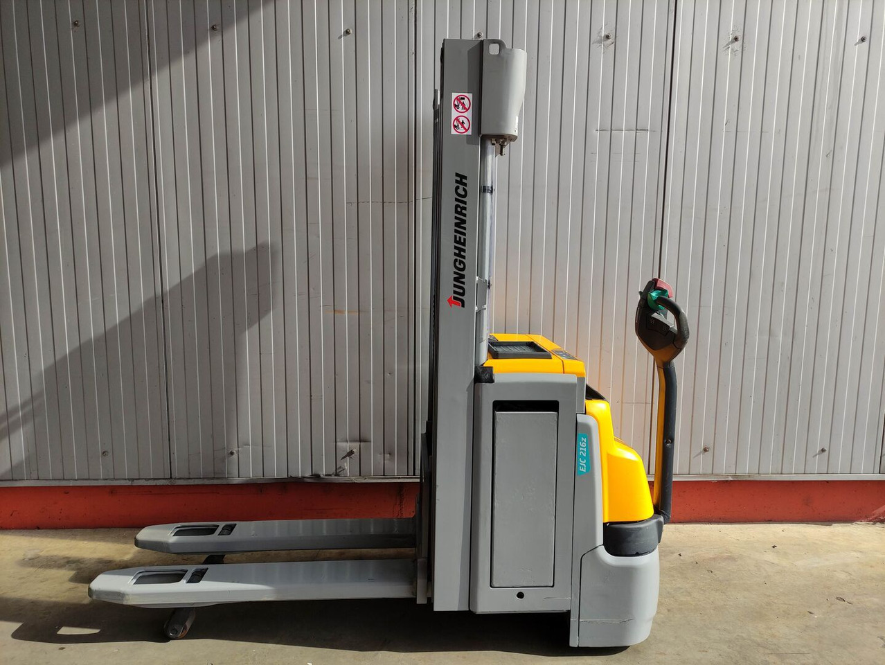 Virnastaja Jungheinrich EJC216z: pilt 1