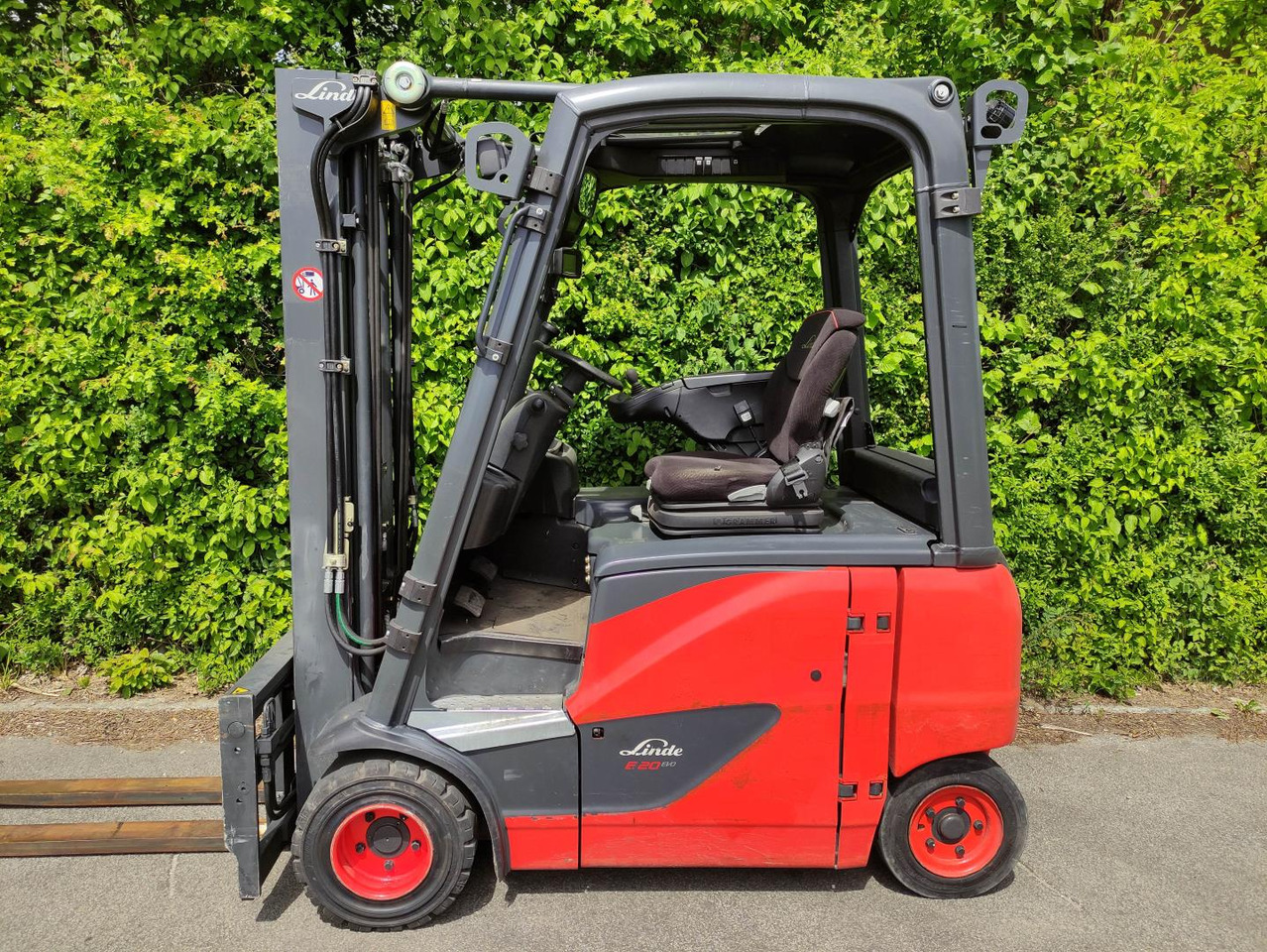 Linde E20-PH-02 - Elektritõstuk: pilt 1 Linde E20-PH-02 - Elektritõstuk: pilt 1