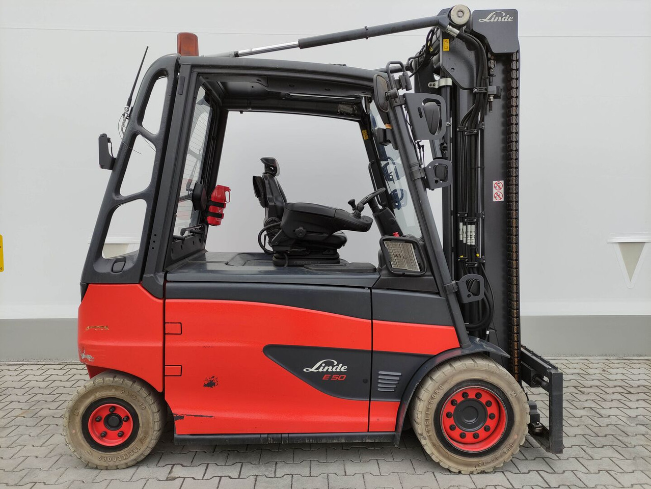 Linde E50HL-01-388 - Elektritõstuk: pilt 2 Linde E50HL-01-388 - Elektritõstuk: pilt 2