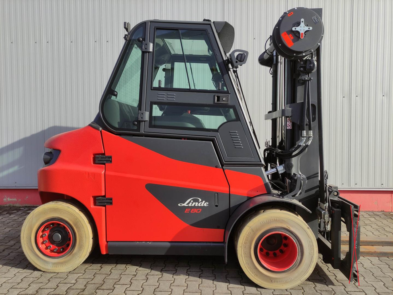 Linde E80-01-127 - Elektritõstuk: pilt 2 Linde E80-01-127 - Elektritõstuk: pilt 2