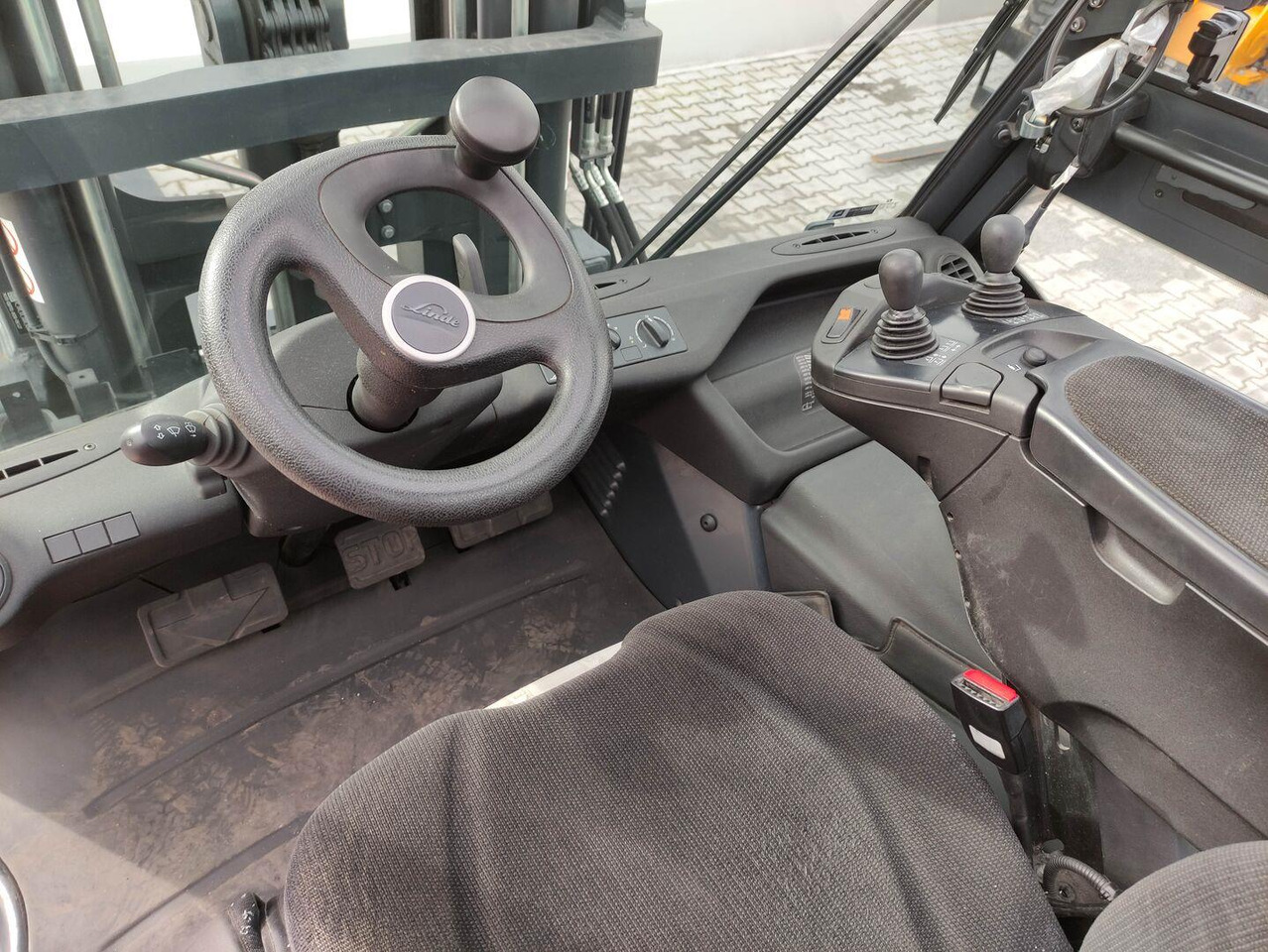 Linde E80-01/900 - Elektritõstuk: pilt 5 Linde E80-01/900 - Elektritõstuk: pilt 5