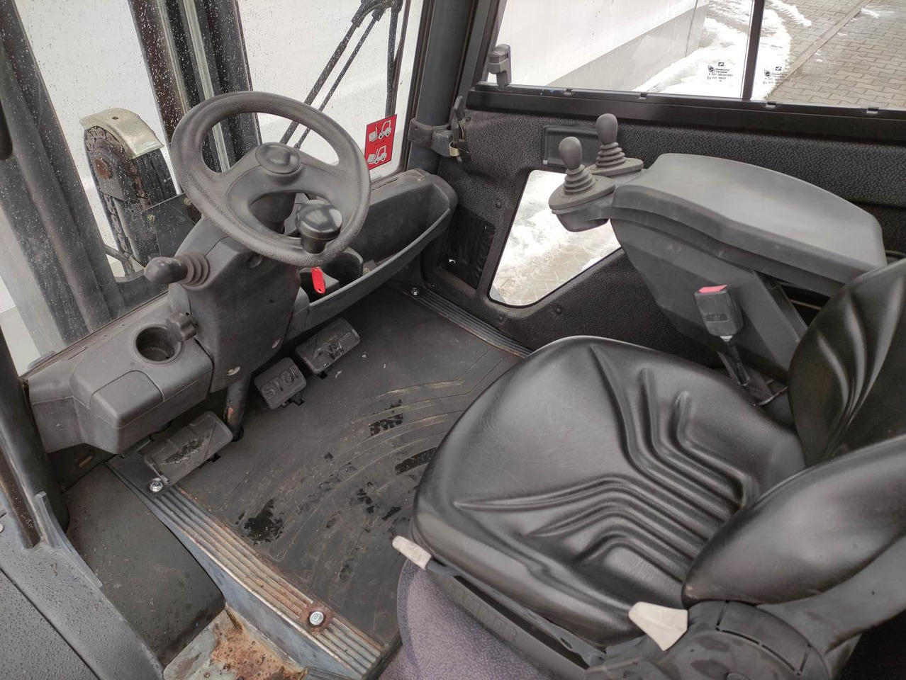 Linde H30D-01-393 (Kundendienst NEU) - Diiseltõstuk: pilt 5 Linde H30D-01-393 (Kundendienst NEU) - Diiseltõstuk: pilt 5