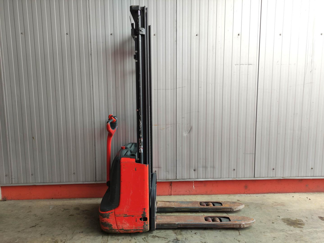 Linde L12 - Virnastaja: pilt 2 Linde L12 - Virnastaja: pilt 2