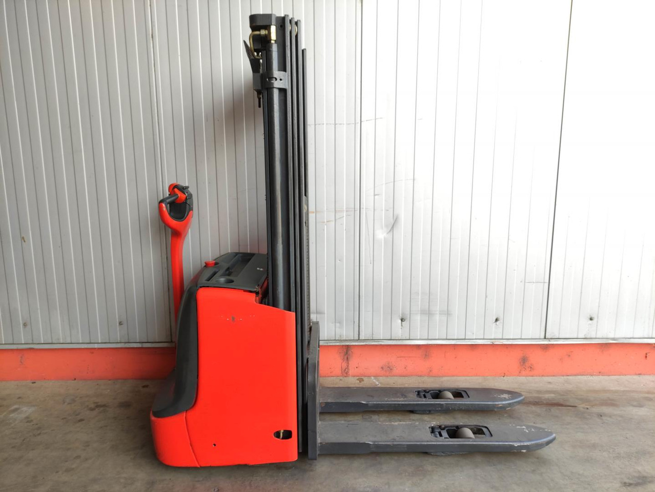 Linde L12i-1172 - Virnastaja: pilt 2 Linde L12i-1172 - Virnastaja: pilt 2