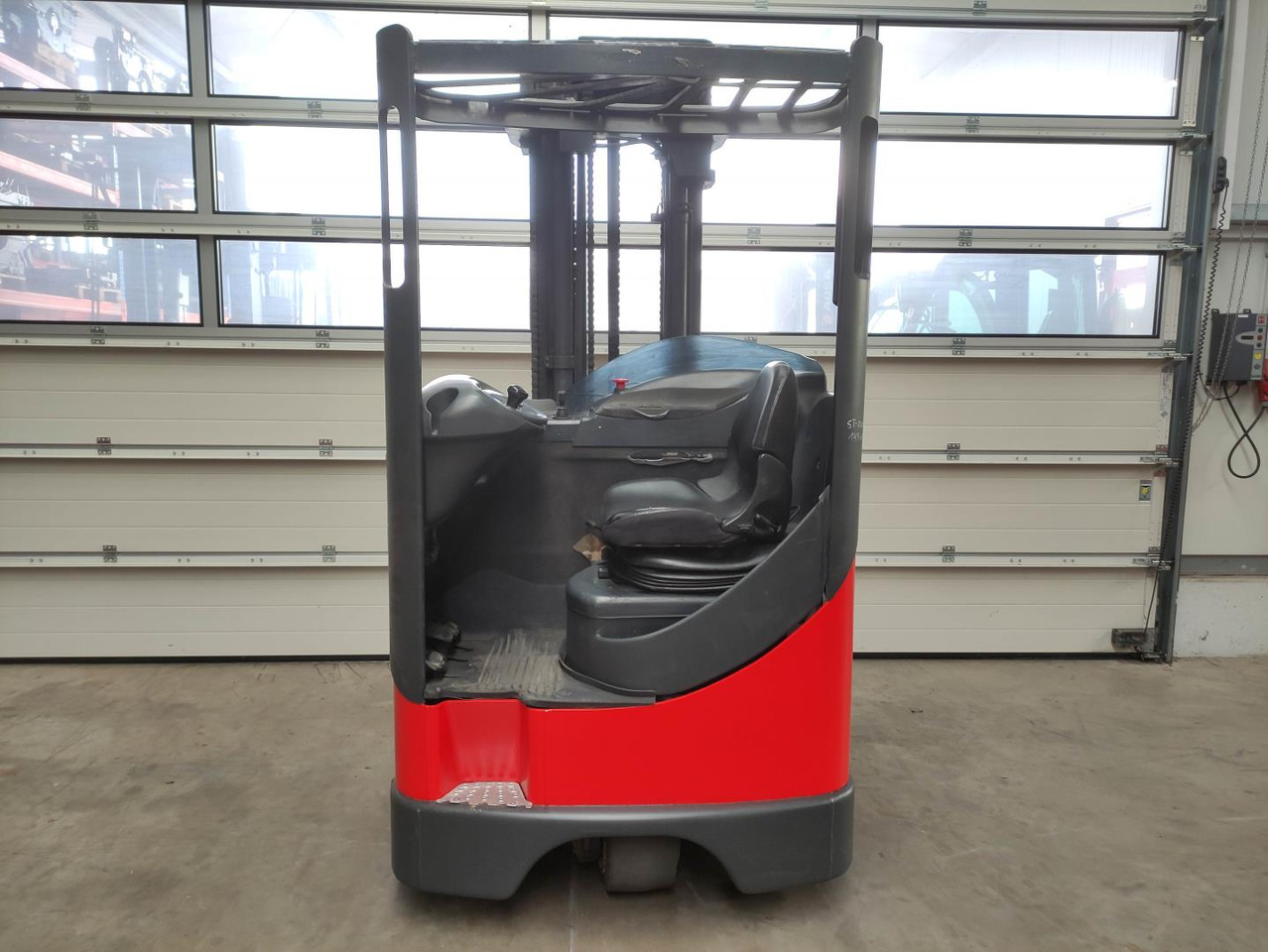Linde R14G-12-115 *LACK NEU* - Lükandmastiga tõstuk: pilt 4 Linde R14G-12-115 *LACK NEU* - Lükandmastiga tõstuk: pilt 4