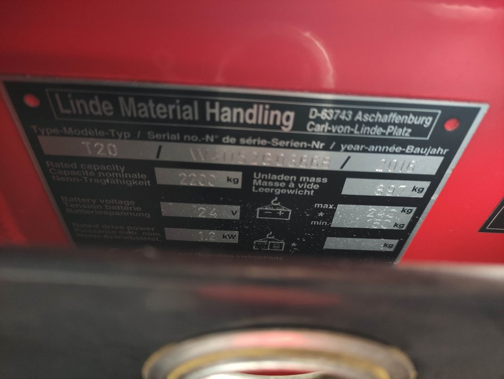 Linde T20 *Sonderbau-Batteriewechselwagen-388* liising Linde T20 *Sonderbau-Batteriewechselwagen-388*: pilt 6