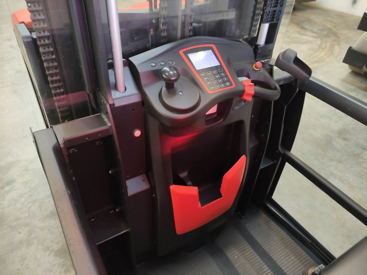 Linde V Modular - Tellimusekoostur: pilt 5 Linde V Modular - Tellimusekoostur: pilt 5