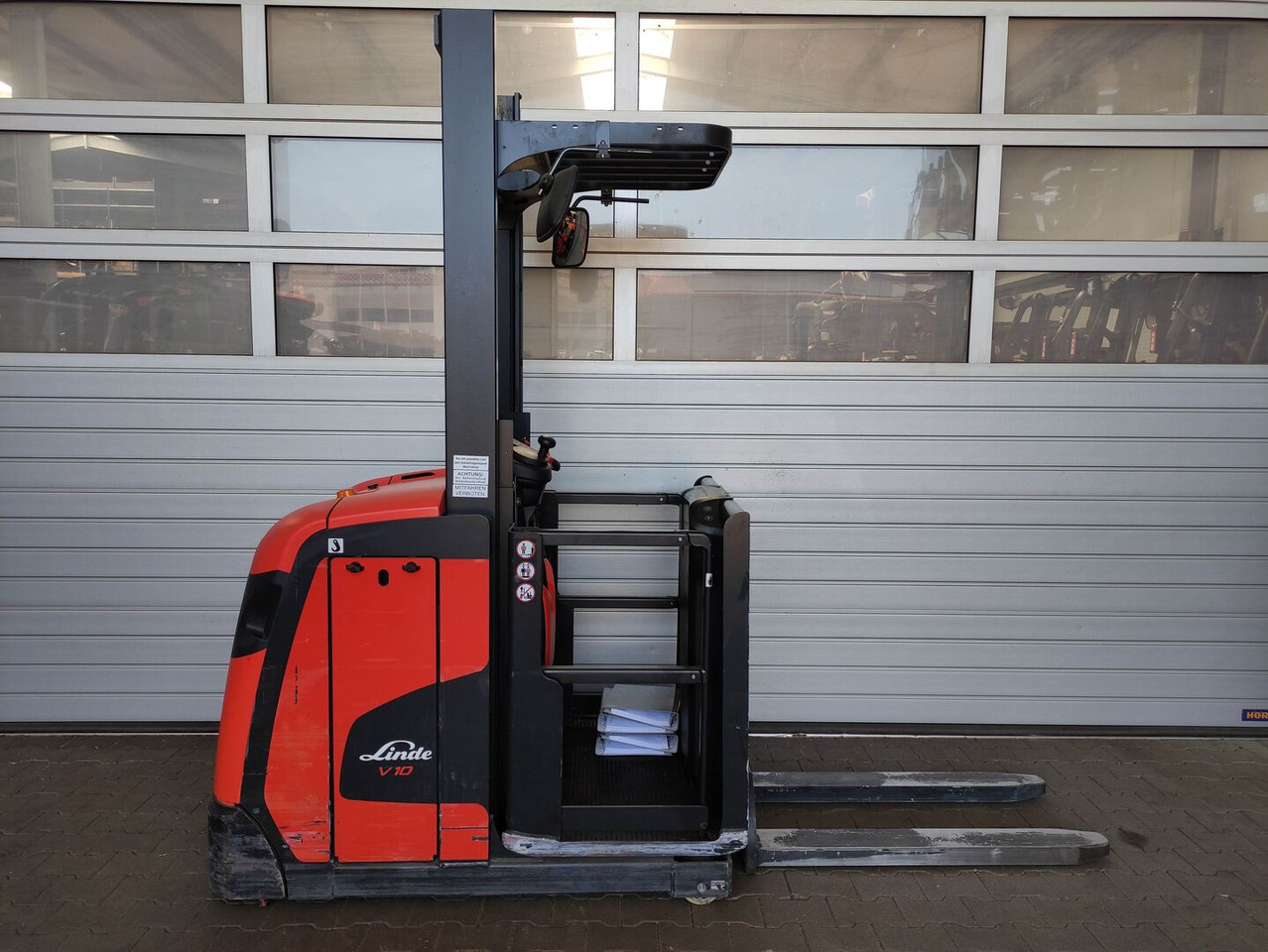 Linde V10-02 - Tellimusekoostur: pilt 1 Linde V10-02 - Tellimusekoostur: pilt 1