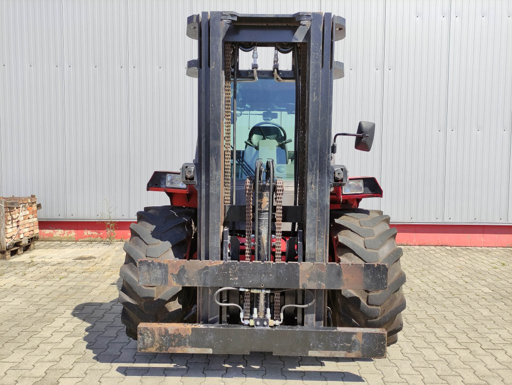 Manitou M50-4 - Ebatasasel maastikul kohanduv kahveltõstuk: pilt 3 Manitou M50-4 - Ebatasasel maastikul kohanduv kahveltõstuk: pilt 3