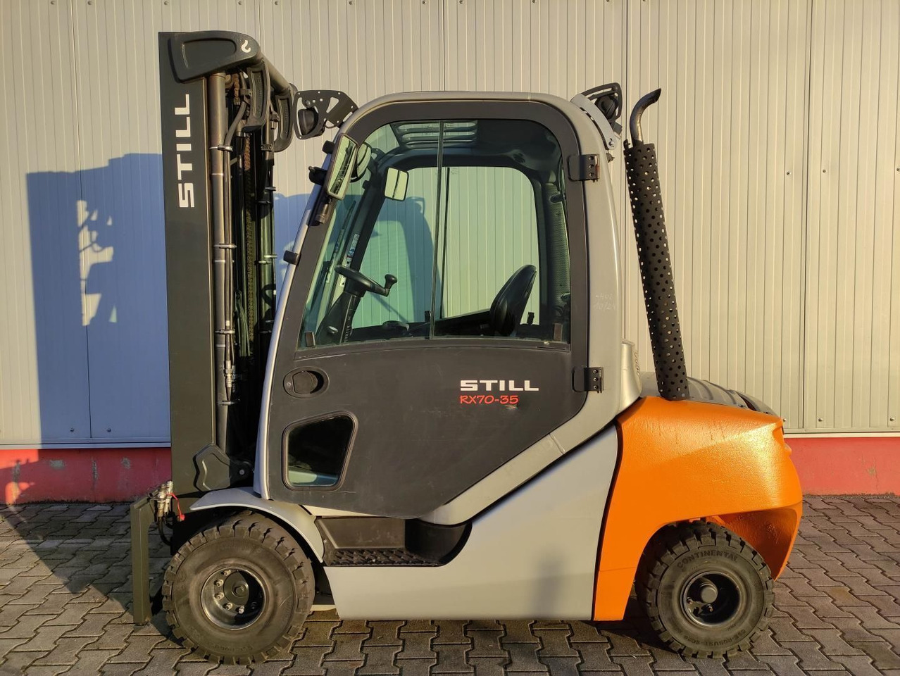 Still RX70-35 - Diiseltõstuk: pilt 1 Still RX70-35 - Diiseltõstuk: pilt 1