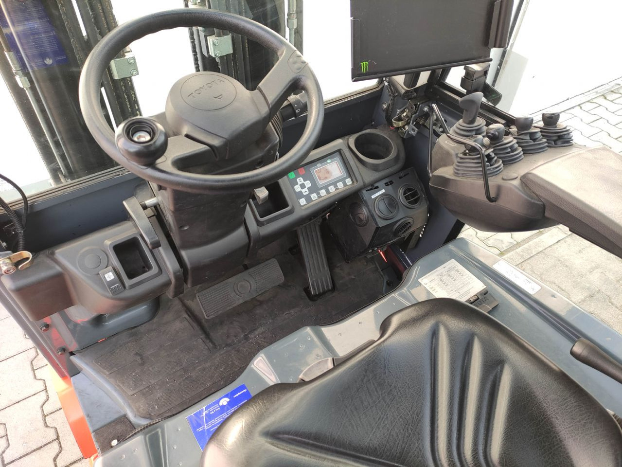 Toyota 8FBE16T - Elektritõstuk: pilt 5 Toyota 8FBE16T - Elektritõstuk: pilt 5