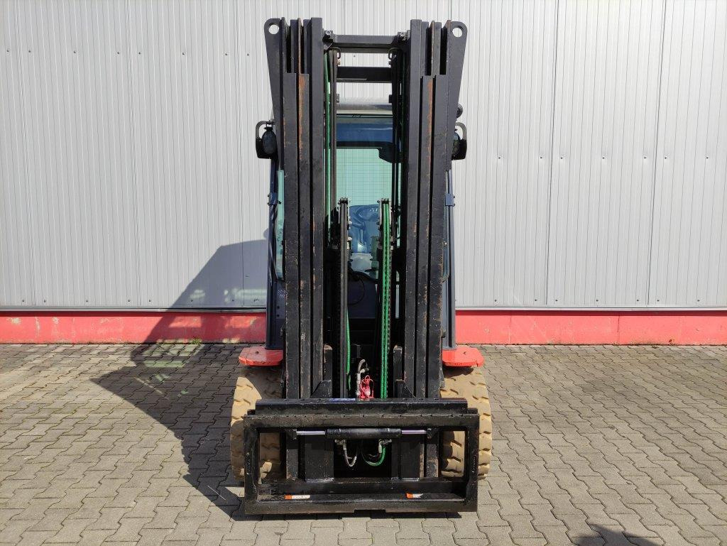 Toyota Traigo 80-8FBMT45 - Elektritõstuk: pilt 3 Toyota Traigo 80-8FBMT45 - Elektritõstuk: pilt 3