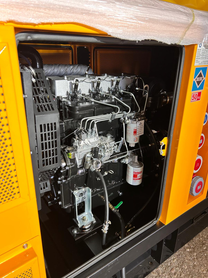 HELVETICA POWER HP030S1ASR 38KVA / 30KW Diesel Stromgenerator SuperSilent - Generaatorikomplekt: pilt 4 HELVETICA POWER HP030S1ASR 38KVA / 30KW Diesel Stromgenerator SuperSilent - Generaatorikomplekt: pilt 4