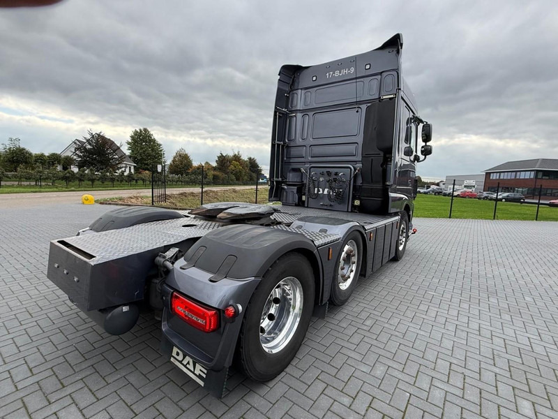 DAF XF 510 FTG HANDGESCHAKELD, COMPLEET, KIEPCHASSIS, 30FT CONTAINER. - Sadulveok: pilt 5 DAF XF 510 FTG HANDGESCHAKELD, COMPLEET, KIEPCHASSIS, 30FT CONTAINER. - Sadulveok: pilt 5