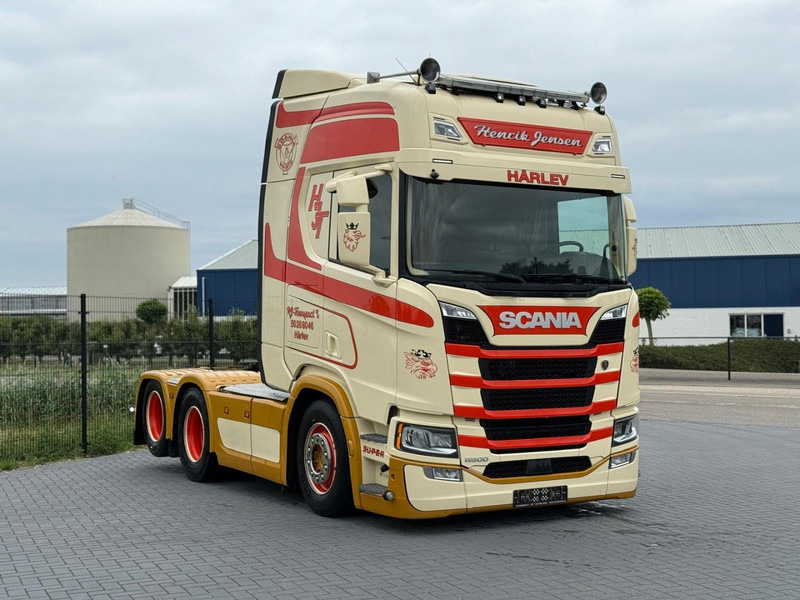 Scania R500 2.95 WB, VOLLUCHT, PTO VOORBEREID, LEER, INTERIEUR. - Sadulveok: pilt 1 Scania R500 2.95 WB, VOLLUCHT, PTO VOORBEREID, LEER, INTERIEUR. - Sadulveok: pilt 1