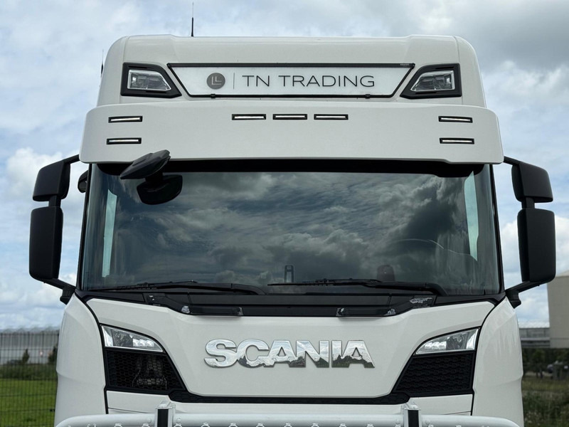 Scania R500 VOLLUCHT, LEREN STOELEN, RETARDER, GOEDE STAAT. - Sadulveok: pilt 4 Scania R500 VOLLUCHT, LEREN STOELEN, RETARDER, GOEDE STAAT. - Sadulveok: pilt 4
