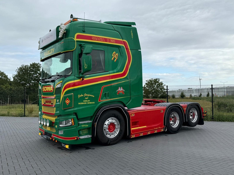 Scania R650 V8 SHOWTRUCK, VOLLUCHT, RETARDER, AUDIO, HYDRAULIEK, COMPLEET VOL. - Sadulveok: pilt 5 Scania R650 V8 SHOWTRUCK, VOLLUCHT, RETARDER, AUDIO, HYDRAULIEK, COMPLEET VOL. - Sadulveok: pilt 5