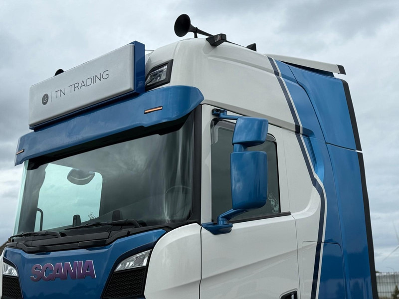 Scania S 660 BOOGIE, VOLLUCHT, RETARDER, LEER. - Sadulveok: pilt 4 Scania S 660 BOOGIE, VOLLUCHT, RETARDER, LEER. - Sadulveok: pilt 4