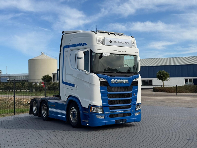 Scania S650 V8 NGS 2.95WB, PTO VOORBEREIDING, VOLLUCHT, KING OF THE ROAD, RETARDER, LEER. - Sadulveok: pilt 4 Scania S650 V8 NGS 2.95WB, PTO VOORBEREIDING, VOLLUCHT, KING OF THE ROAD, RETARDER, LEER. - Sadulveok: pilt 4