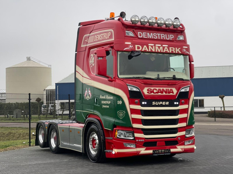 Scania S650 V8 NGS SHOW TRUCK, FULL AIR, RETARDER, PTO/HYDRAULIC! - Sadulveok: pilt 1 Scania S650 V8 NGS SHOW TRUCK, FULL AIR, RETARDER, PTO/HYDRAULIC! - Sadulveok: pilt 1