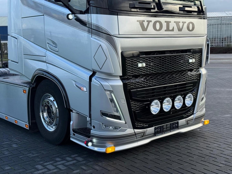 Volvo FH 13.460XL SHOW, ALCOA, INTERIEUR, ALS NIEUW, PUSHER, TOP. - Sadulveok: pilt 5 Volvo FH 13.460XL SHOW, ALCOA, INTERIEUR, ALS NIEUW, PUSHER, TOP. - Sadulveok: pilt 5