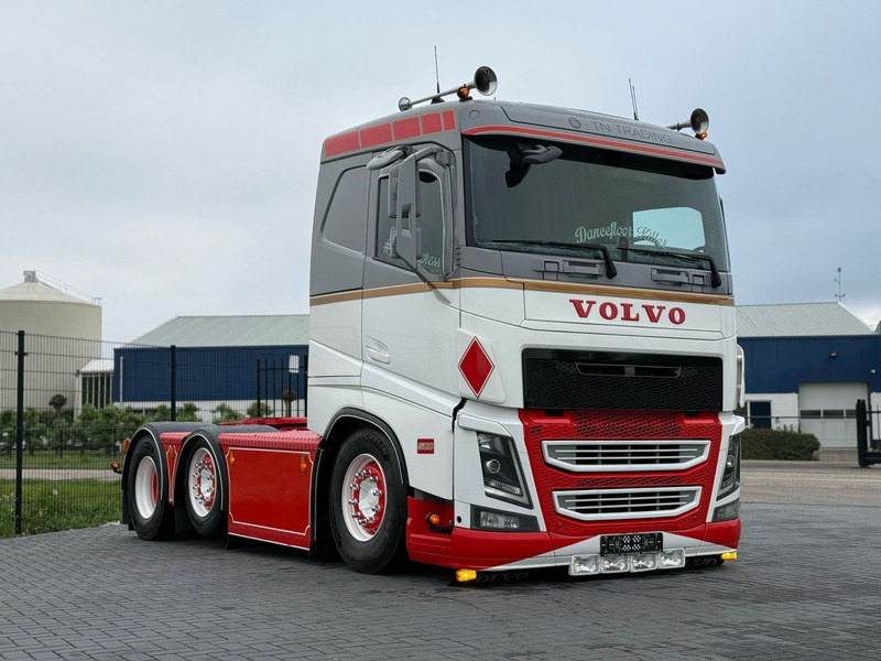 Volvo FH 13.500 SHOWTRUCK, VOLLUCHT, EURO 6, 6X2/4, PTO, SHOW INTERIEUR. - Sadulveok: pilt 1 Volvo FH 13.500 SHOWTRUCK, VOLLUCHT, EURO 6, 6X2/4, PTO, SHOW INTERIEUR. - Sadulveok: pilt 1