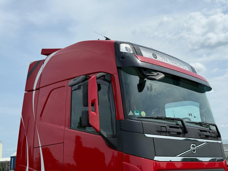 Volvo FH13.420 ADR, NL TRUCK, ALCOA, STEEL/AIR, PERFECT CONDITION, 2X TANK. - Sadulveok: pilt 2 Volvo FH13.420 ADR, NL TRUCK, ALCOA, STEEL/AIR, PERFECT CONDITION, 2X TANK. - Sadulveok: pilt 2