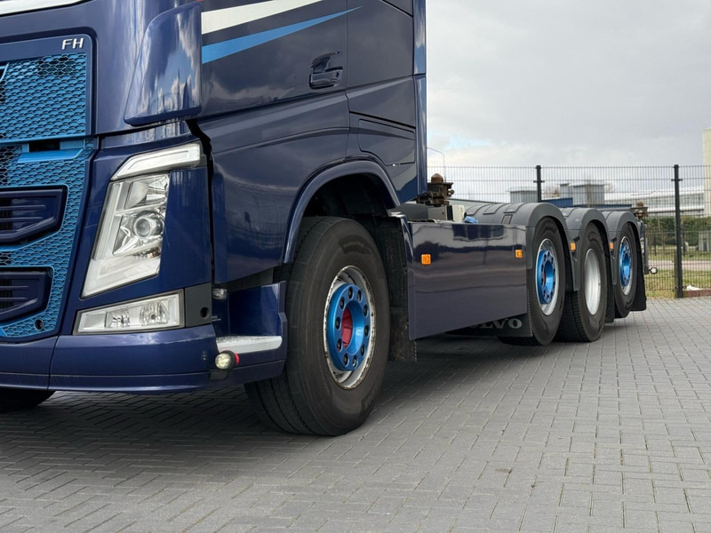 Volvo FH 13.500 DYNAMIC STEERING, DUAL CLUTCH, ACC, 3X CAMERA, ACC. - Konteinerveduk/ Tõstukiga veoauto: pilt 5 Volvo FH 13.500 DYNAMIC STEERING, DUAL CLUTCH, ACC, 3X CAMERA, ACC. - Konteinerveduk/ Tõstukiga veoauto: pilt 5