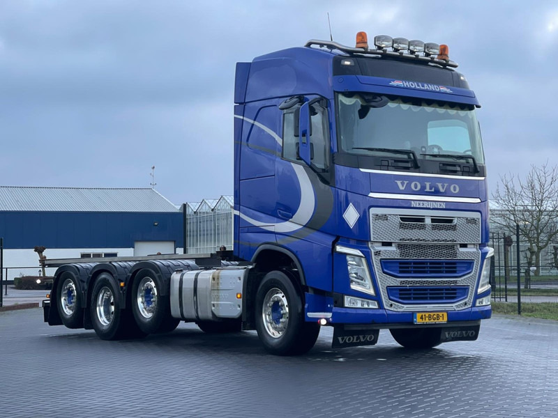 Volvo FH 460 NL TRUCK, ALCOA WHEELS, 2X TANK, CONTAINER! - Konteinerveduk/ Tõstukiga veoauto: pilt 1 Volvo FH 460 NL TRUCK, ALCOA WHEELS, 2X TANK, CONTAINER! - Konteinerveduk/ Tõstukiga veoauto: pilt 1
