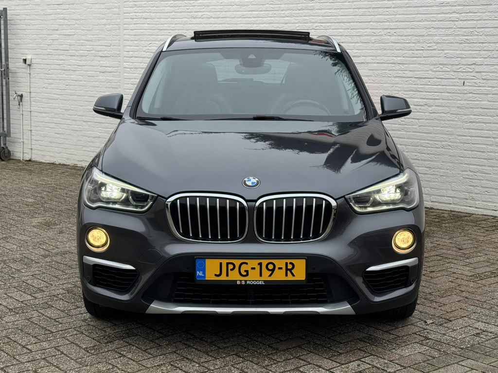 BMW X1-SDrive18i High Executive M-sport Panorama Led Keyless Leder+verwarming Cruise - Maastur: pilt 4 BMW X1-SDrive18i High Executive M-sport Panorama Led Keyless Leder+verwarming Cruise - Maastur: pilt 4