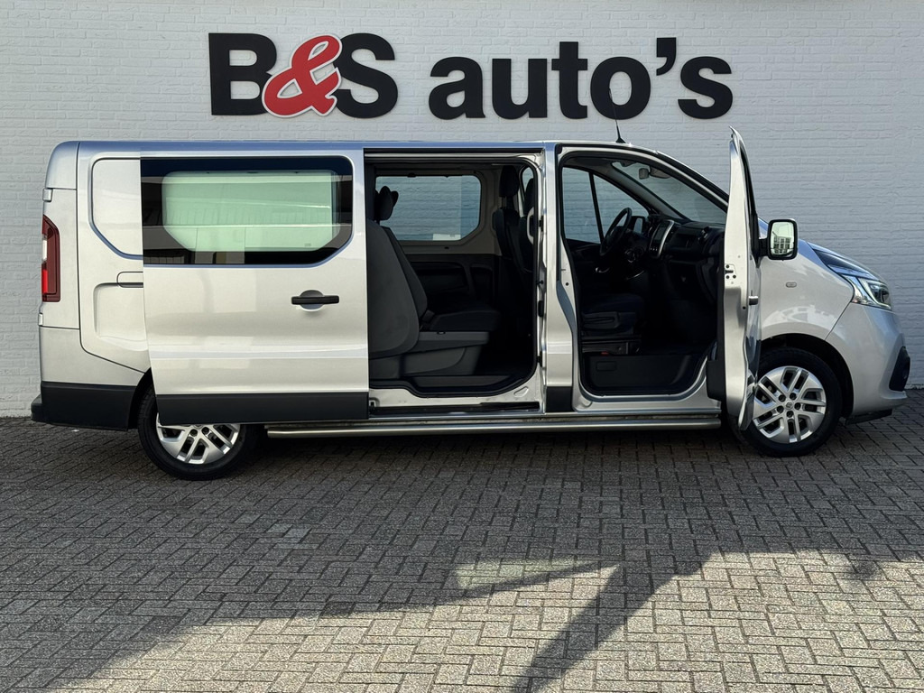 Renault Trafic-2.0 dCi 145 T29 L2H1 DC Luxe Climate control Cruise control Navigatie Apple carplay - Meeskonnaauto: pilt 4 Renault Trafic-2.0 dCi 145 T29 L2H1 DC Luxe Climate control Cruise control Navigatie Apple carplay - Meeskonnaauto: pilt 4