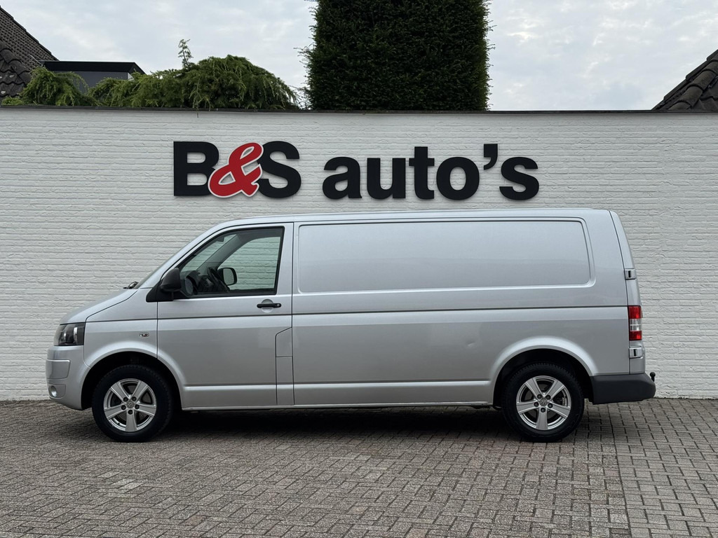 Volkswagen Transporter-2.0 TDI L2H3 Trekhaak Airco Navigatie Parrot Lat om Lat betimmering - Kaubik: pilt 3 Volkswagen Transporter-2.0 TDI L2H3 Trekhaak Airco Navigatie Parrot Lat om Lat betimmering - Kaubik: pilt 3