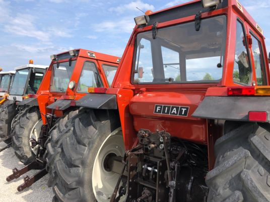 Fiat 880 DT tracteur - Traktor: pilt 4 Fiat 880 DT tracteur - Traktor: pilt 4