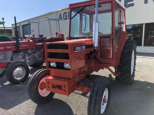 Renault 551 2RM TRACTEUR CABINE - Traktor: pilt 2 Renault 551 2RM TRACTEUR CABINE - Traktor: pilt 2