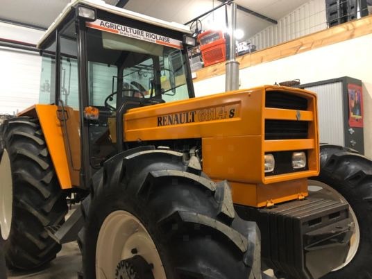 Renault 681-4S Tracteur - Traktor: pilt 1 Renault 681-4S Tracteur - Traktor: pilt 1