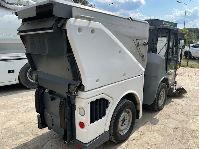 Hako Citymaster 1600 4x4 mod. 2018 - Tänavapühkimismasin: pilt 3 Hako Citymaster 1600 4x4 mod. 2018 - Tänavapühkimismasin: pilt 3