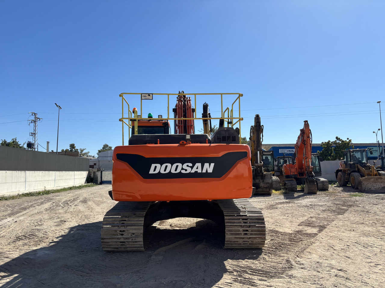 DOOSAN DX225-5 - Lintekskavaator: pilt 4 DOOSAN DX225-5 - Lintekskavaator: pilt 4