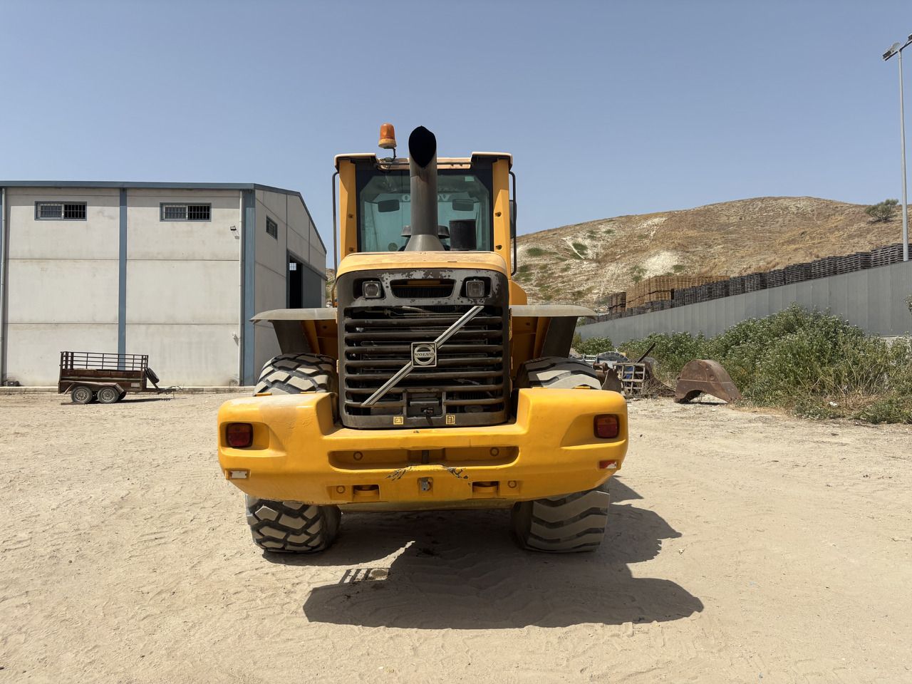 VOLVO L120F - Ehitusmasinad: pilt 4 VOLVO L120F - Ehitusmasinad: pilt 4