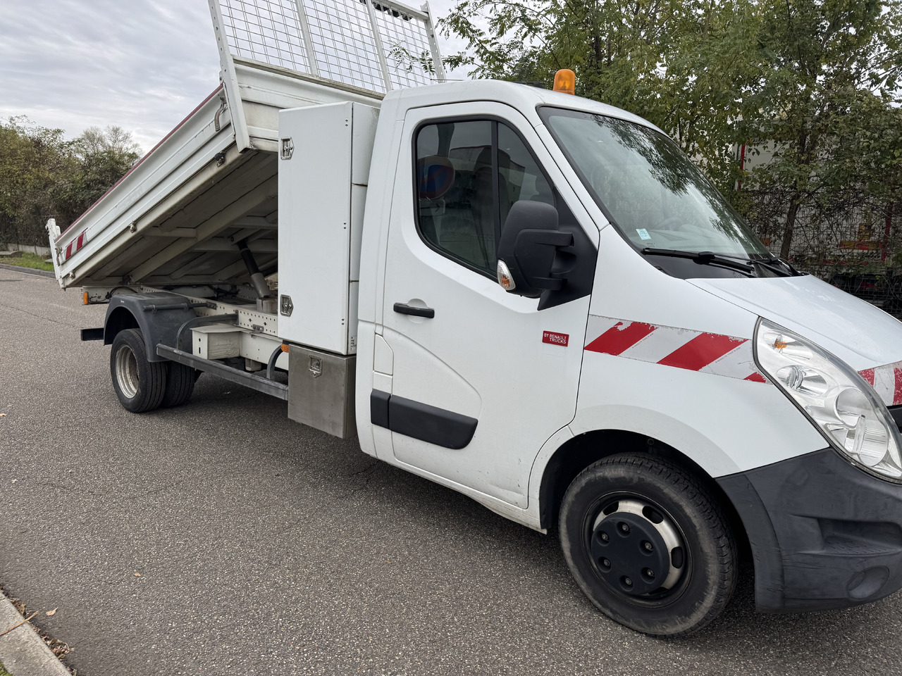 Renault Master dci 165 - Tarbesõiduk kallur: pilt 2 Renault Master dci 165 - Tarbesõiduk kallur: pilt 2