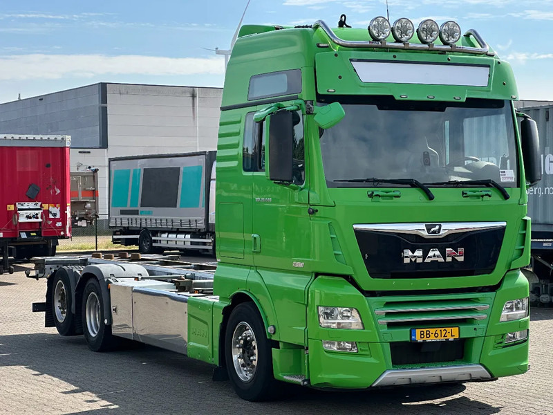 MAN TGX 26.640 6x2*4 Bdf / Retarder / Full Air / 585 Tkm! - Konteinerveduk/ Tõstukiga veoauto: pilt 3 MAN TGX 26.640 6x2*4 Bdf / Retarder / Full Air / 585 Tkm! - Konteinerveduk/ Tõstukiga veoauto: pilt 3