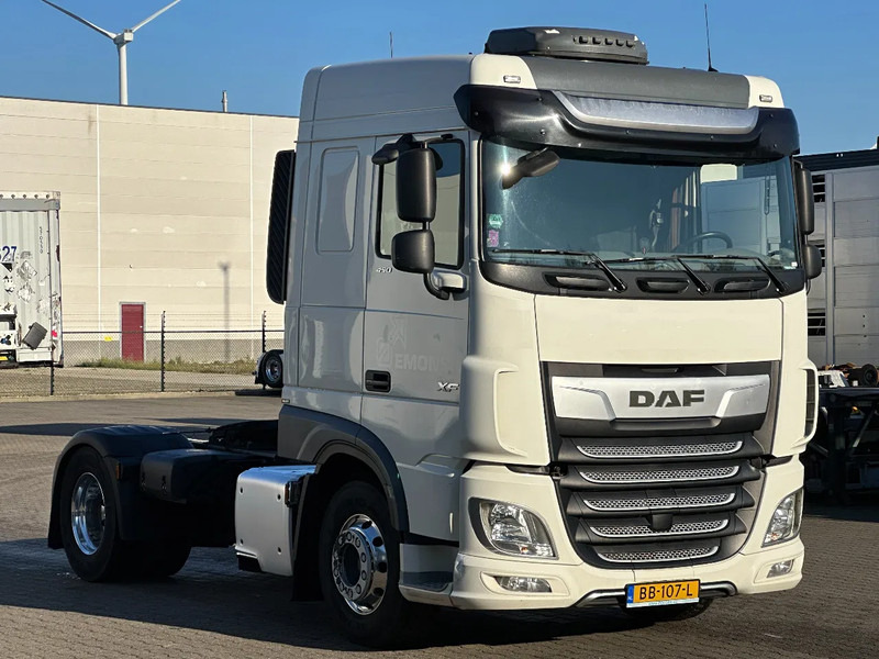 DAF XF 450 Space Cab - Euro 6 - Alcoa - Smart Tacho - Sadulveok: pilt 2 DAF XF 450 Space Cab - Euro 6 - Alcoa - Smart Tacho - Sadulveok: pilt 2