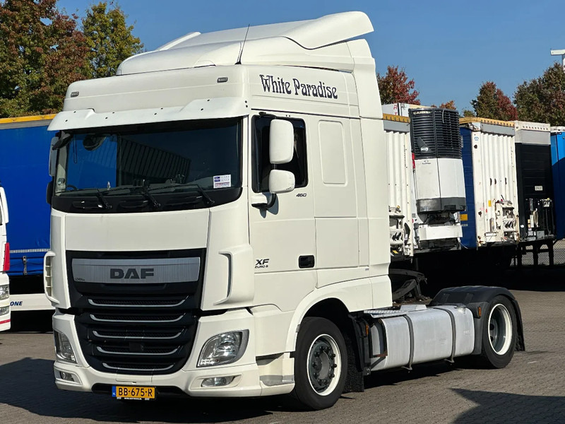 DAF XF 460 Space Cab-Mega-Hefschotel-2 Tank-Euro 6 - Sadulveok: pilt 1 DAF XF 460 Space Cab-Mega-Hefschotel-2 Tank-Euro 6 - Sadulveok: pilt 1