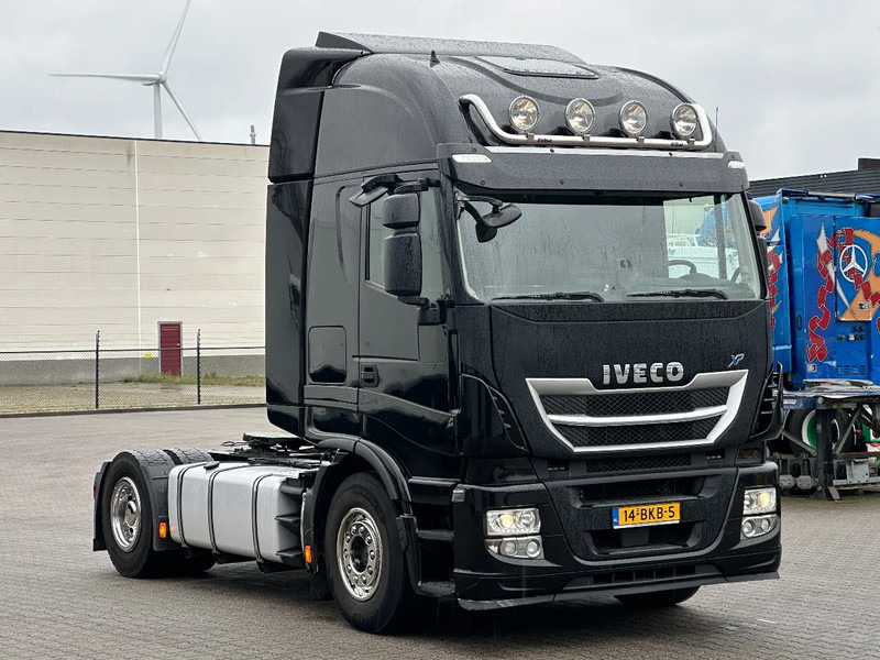 Iveco Stralis 420 XP Hi-Way 2 Tank *383 Tkm* Euro 6 *NL-Truck* - Sadulveok: pilt 2 Iveco Stralis 420 XP Hi-Way 2 Tank *383 Tkm* Euro 6 *NL-Truck* - Sadulveok: pilt 2