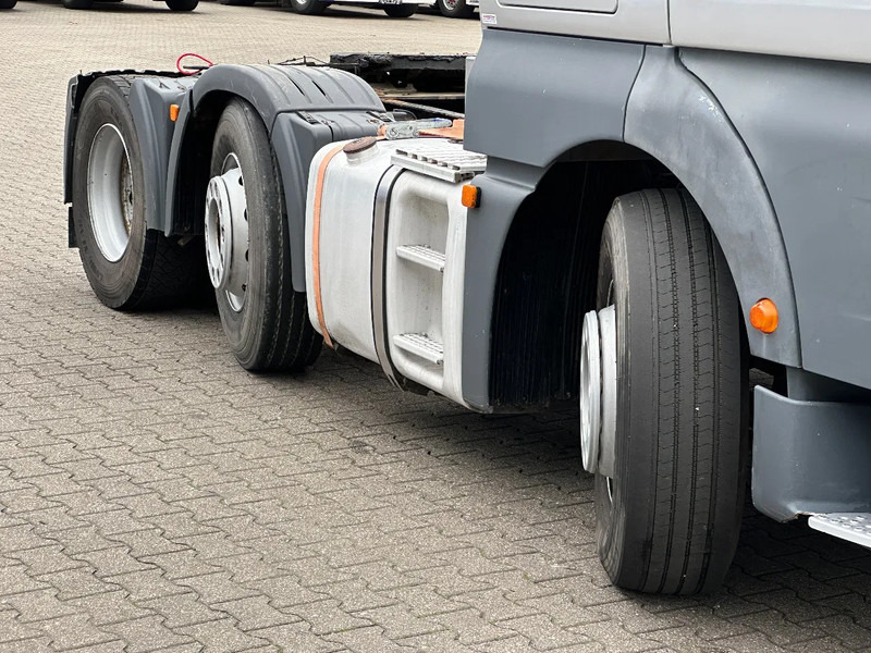 MAN TGA 26.430 XXL 6x2/4 Euro 4 / 762 Tkm *NL-Truck* - Sadulveok: pilt 3 MAN TGA 26.430 XXL 6x2/4 Euro 4 / 762 Tkm *NL-Truck* - Sadulveok: pilt 3