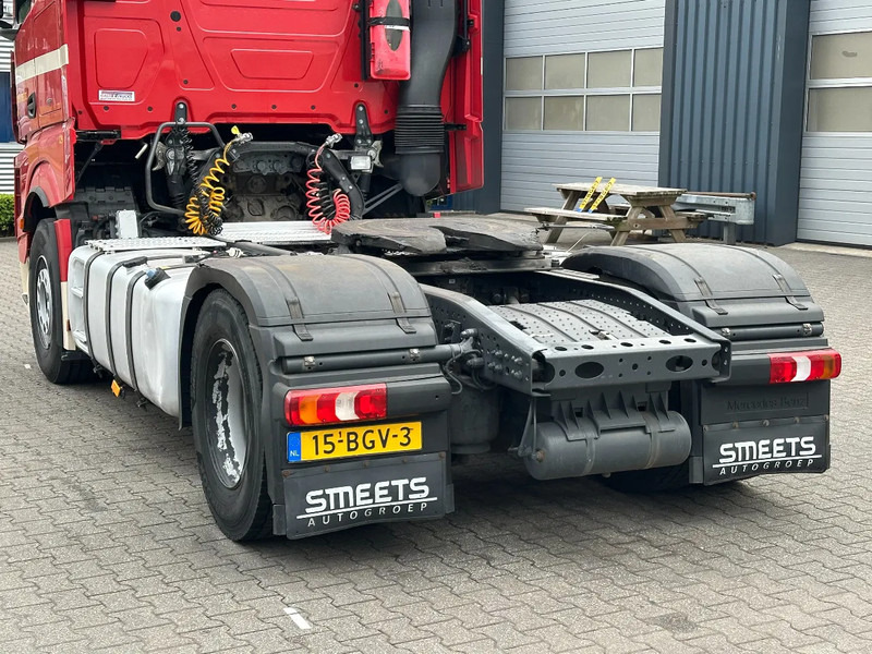 Mercedes-Benz Actros 1945 4x2 / Euro 6 / 2 Tank / Apk *NL-Truck* - Sadulveok: pilt 5 Mercedes-Benz Actros 1945 4x2 / Euro 6 / 2 Tank / Apk *NL-Truck* - Sadulveok: pilt 5