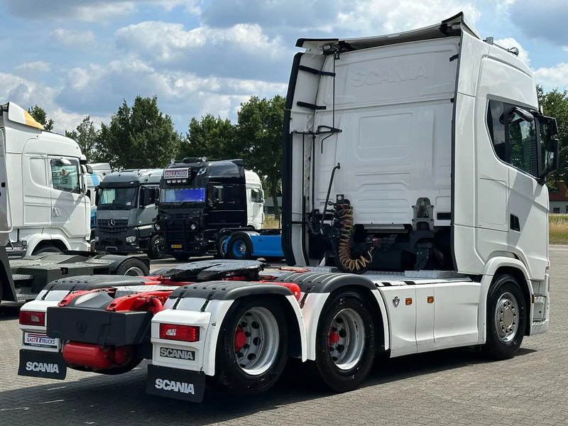 Scania S650 V8 6x2 Boogie / Retarder / 2 Tank / Full Air / Full Spoiler - Sadulveok: pilt 3 Scania S650 V8 6x2 Boogie / Retarder / 2 Tank / Full Air / Full Spoiler - Sadulveok: pilt 3