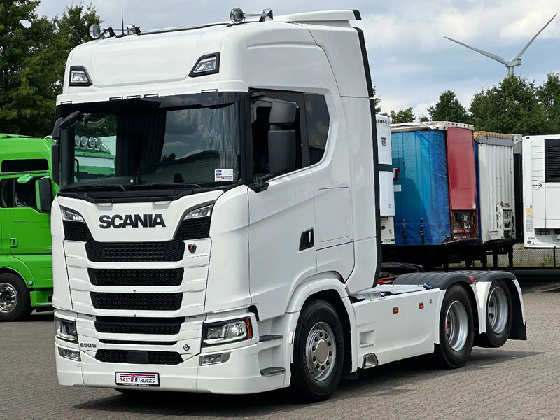 Scania S650 V8 6x2 Boogie / Retarder / 2 Tank / Full Air / Full Spoiler - Sadulveok: pilt 1 Scania S650 V8 6x2 Boogie / Retarder / 2 Tank / Full Air / Full Spoiler - Sadulveok: pilt 1