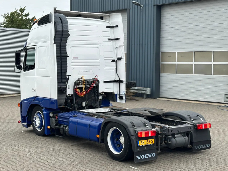 Volvo FH 400 Globe XL Mega / Full Air / 2 Tank / Euro 5 - Sadulveok: pilt 4 Volvo FH 400 Globe XL Mega / Full Air / 2 Tank / Euro 5 - Sadulveok: pilt 4
